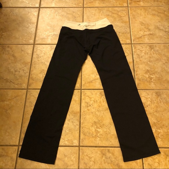 Women’s workout pants - Picture 3 of 6